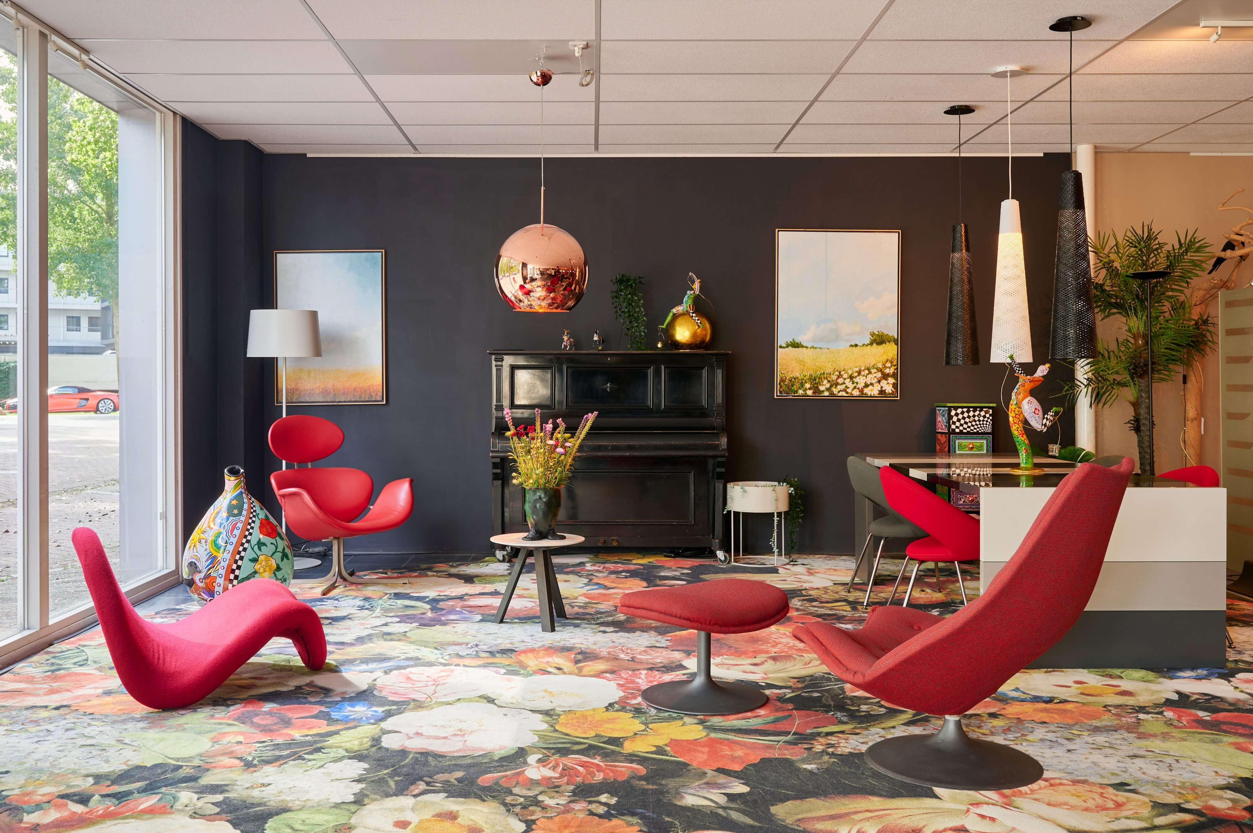 Woning ingericht met designmeubels van Cassina, Artifort en Minotti